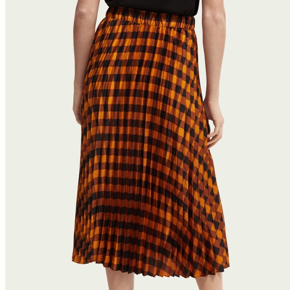 Scotch & Soda Pleated Skirt - Picture 2 of 5